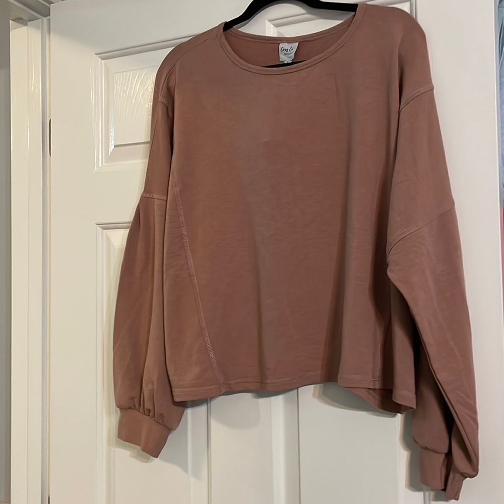Cozy Co mauve shirt, large, cropped, puff sleeves